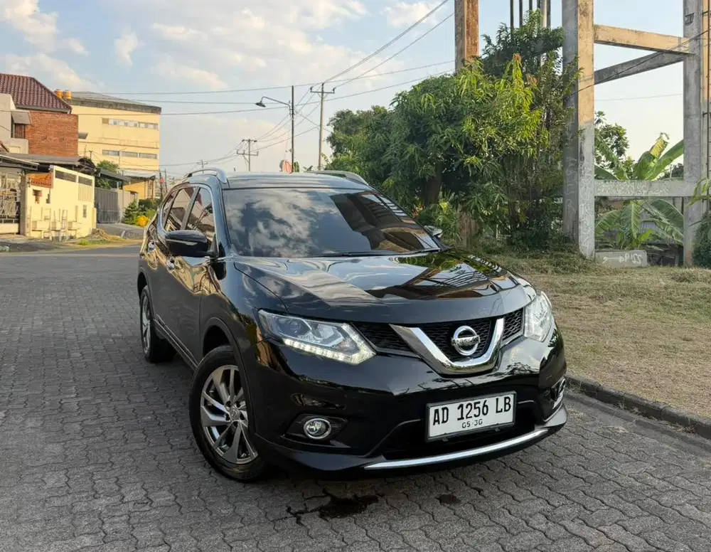 Xtrail XT 2.5 Matic 2015 LOW KM FULL ORIGINAL !