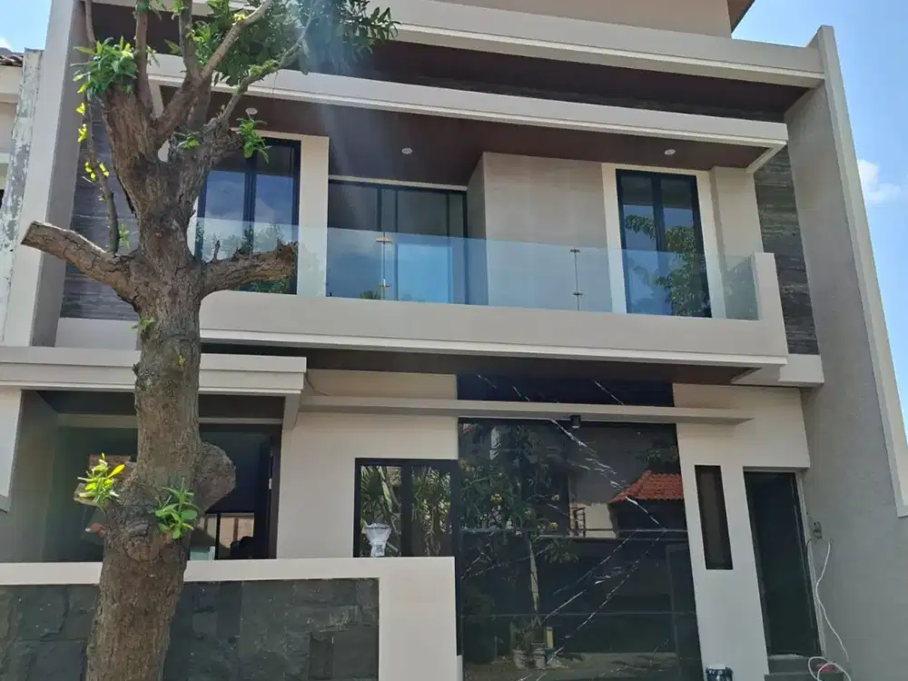 Rumah International Village 2