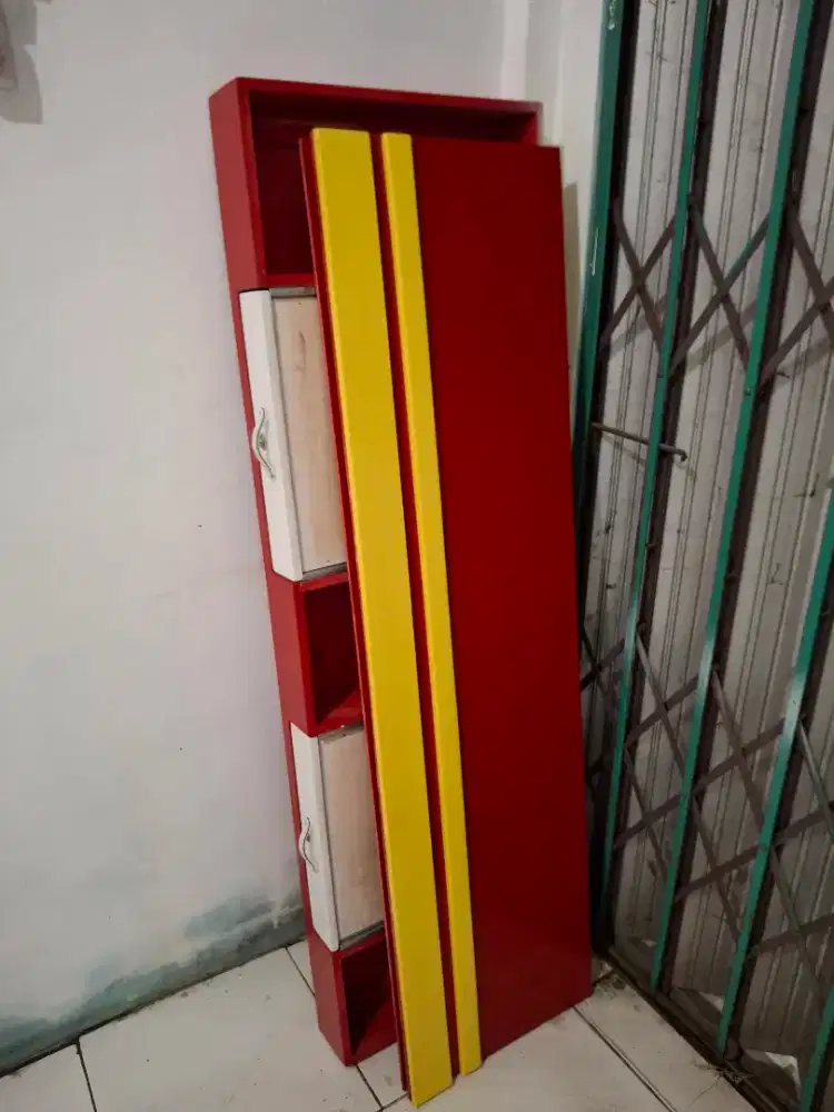 Meja kasir, meja outlet, meja showcase Bekas