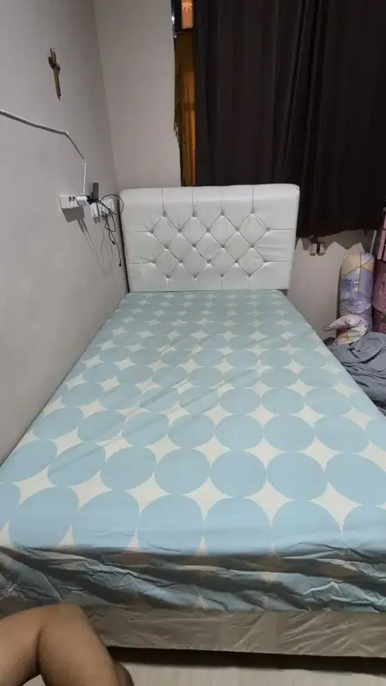 KASUR SPRINGBED + DIPAN