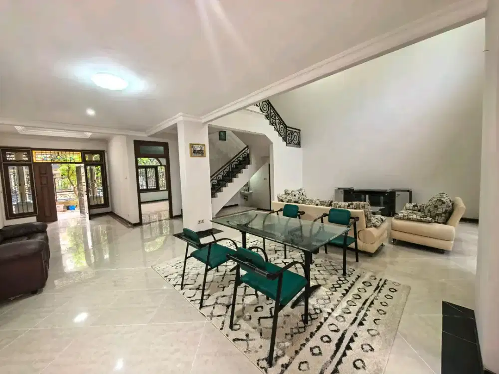 villa bukit mas