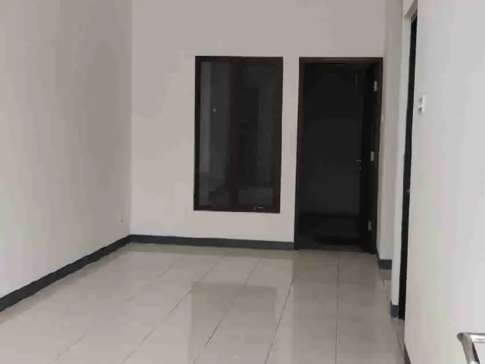 Disewakan  Dan Di jual Rumah di Green Ara cluster Ebony