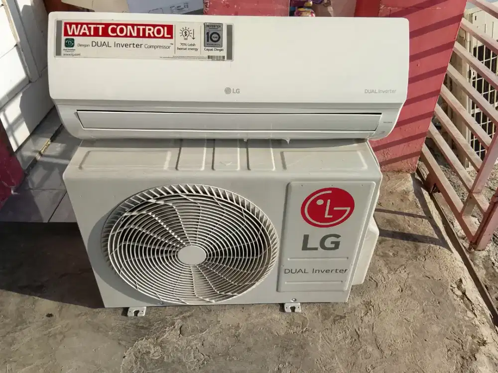 Ac LG dual inverter R32 lowwat 1/2pk + pasang