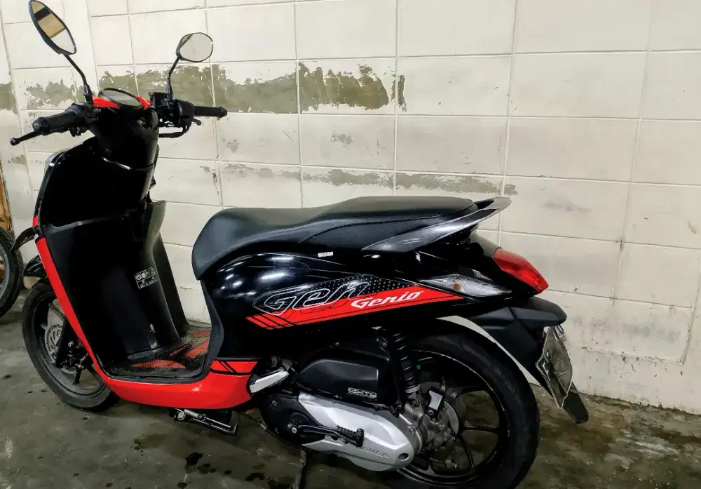 HONDA GENIO 2021 MERAH - HITAM