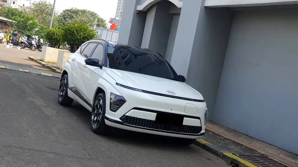 [ ANTIK LOW KM ] Hyundai Kona Signature Long Range EV AT 2024/2025