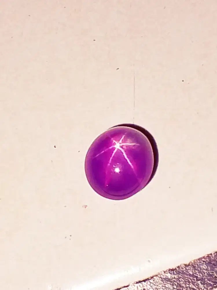 Natural pink star sapphire Ceylon Srilanka