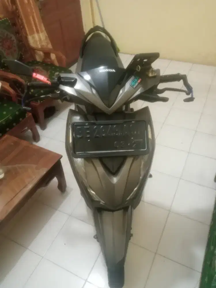 Jual motor beat deluxe Tahun 2022 cbs