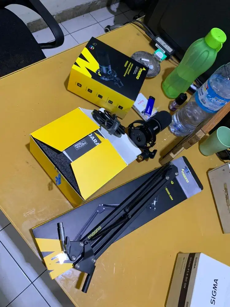 Maono PD200x Fullshet + Arm Ba20