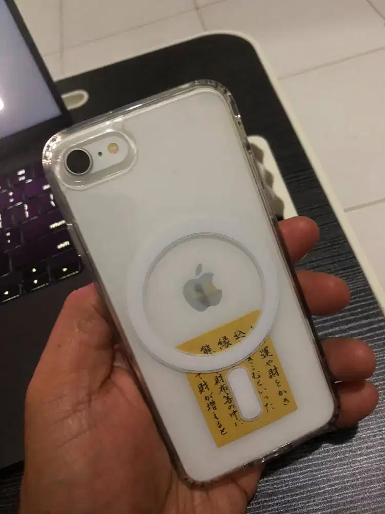Iphone SE Gen2 64GB