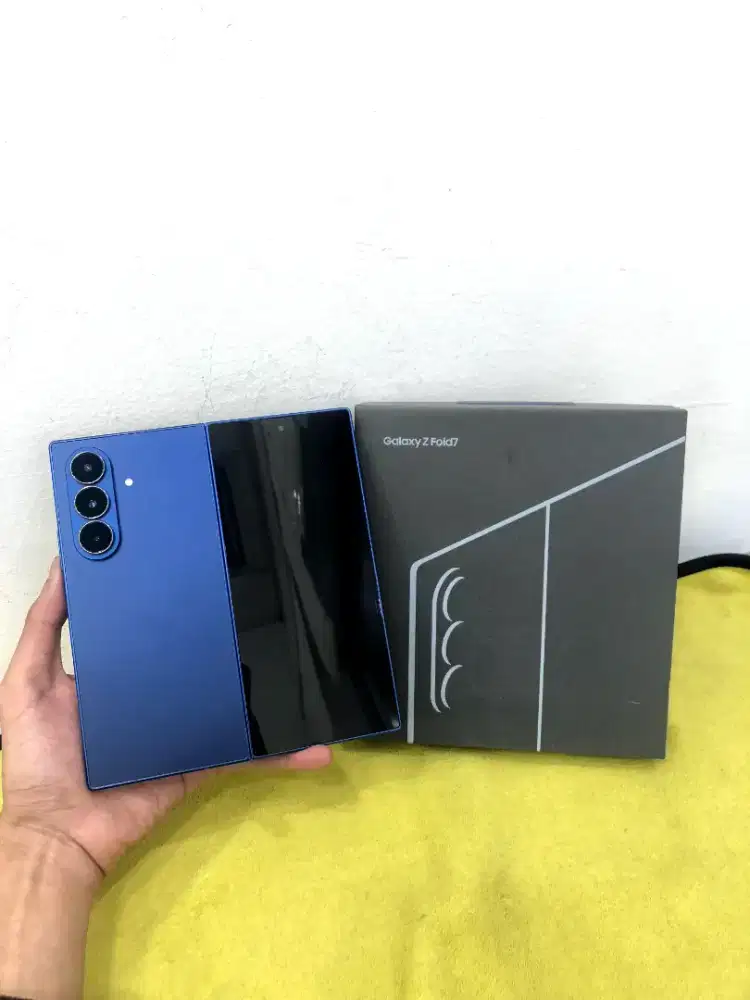 Samsung Z fold 7 5g 12/256gb
