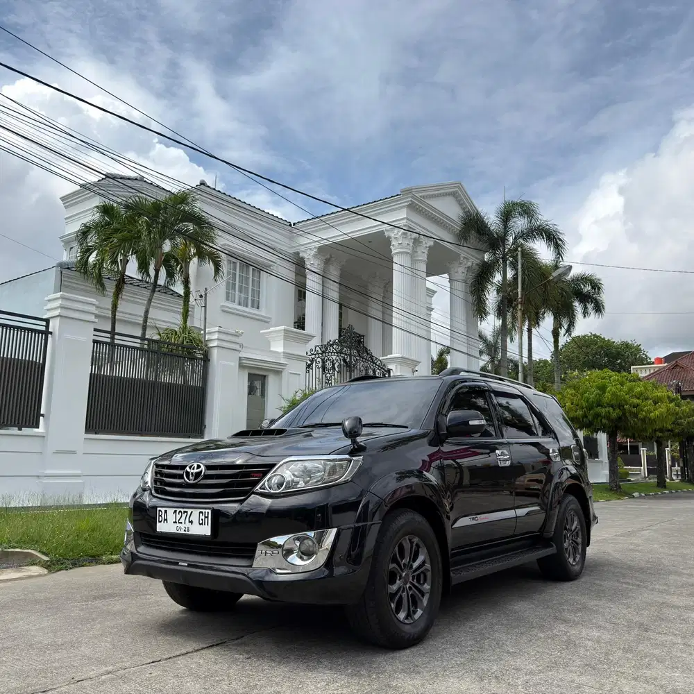 Fortuner Trd vnt At diesel 2014 istimewa