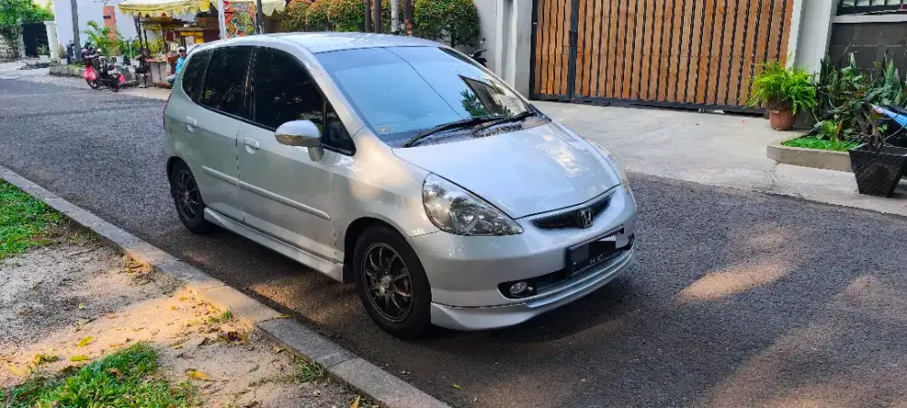 HONDA JAZZ VTECH 2006 - AUTOMATIC - SIAP PAKAI