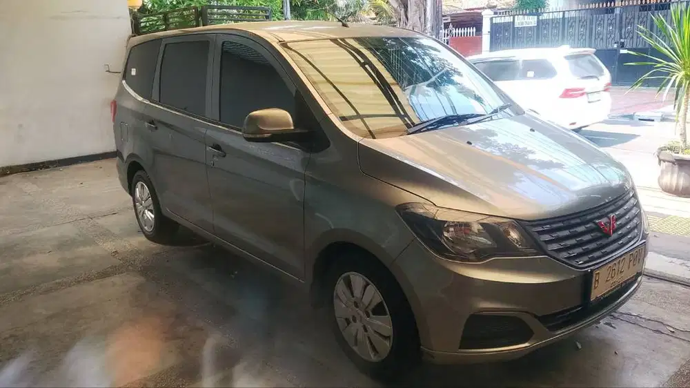 WULING CONFERO BENSIN