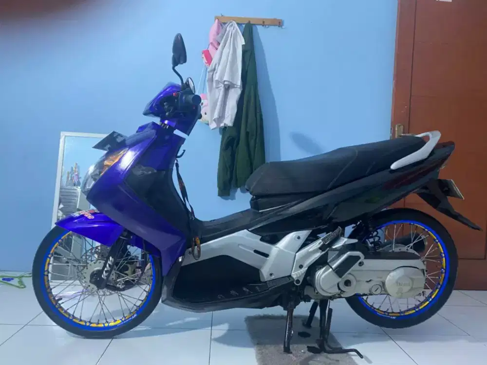 Nouvo z thun 2005 ss Lengkap