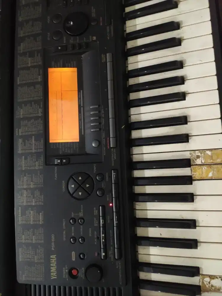 Keyboard Yamaha PSR-620 plus Sepasang Speaker Tambahan