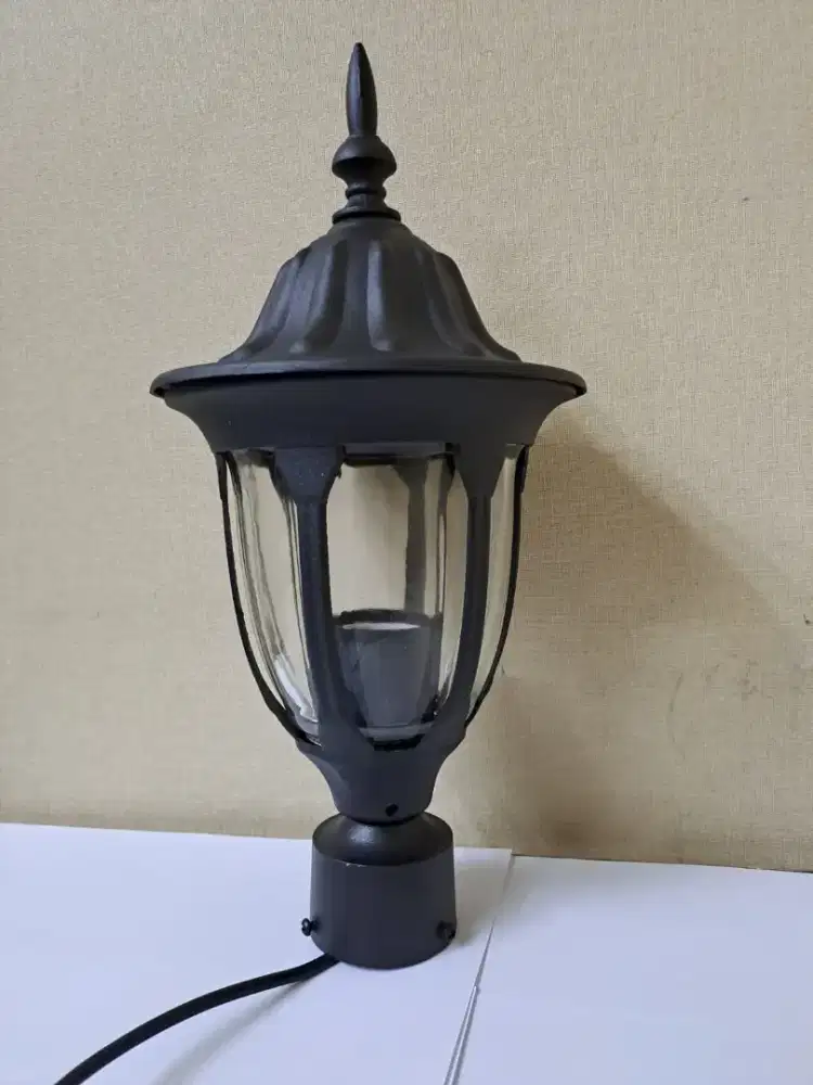 Lampu taman tipe 5007