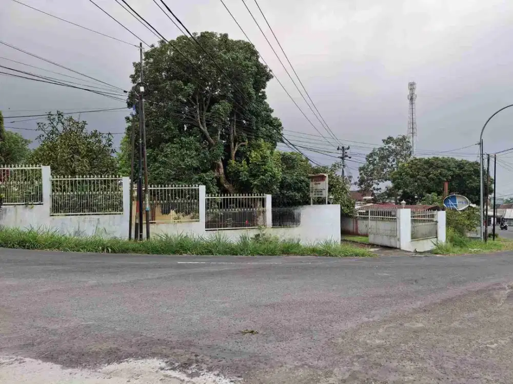 RUMAH VILLA TANAH LUAS SHM DI KALIURANG PAKEM JOGJA