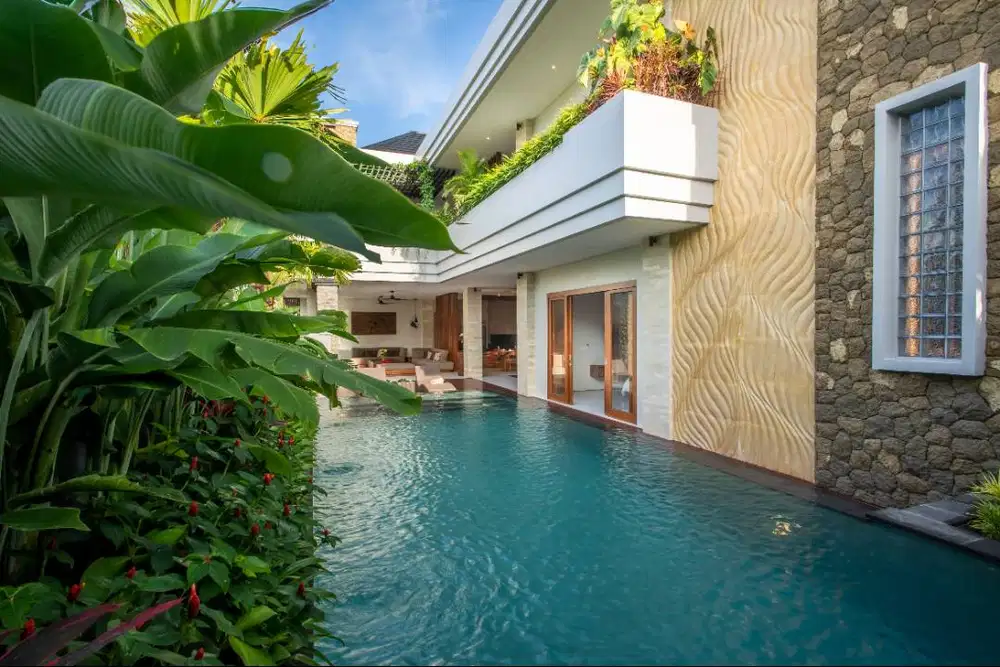 Lowongan kerja di villa HK