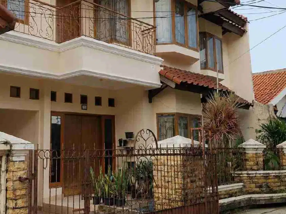 sewa rumah mewah di pondok gede bekasi Murah