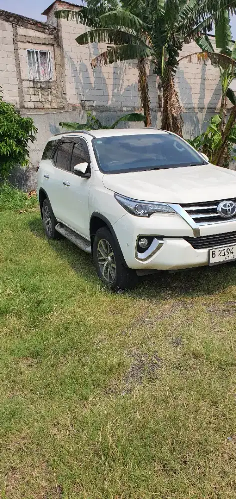 Toyota fortuner vrz jual cepat