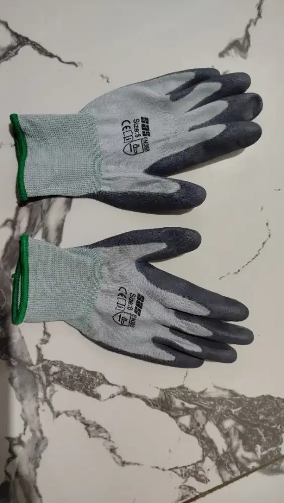 Sarung tangan Comet/semi karet
