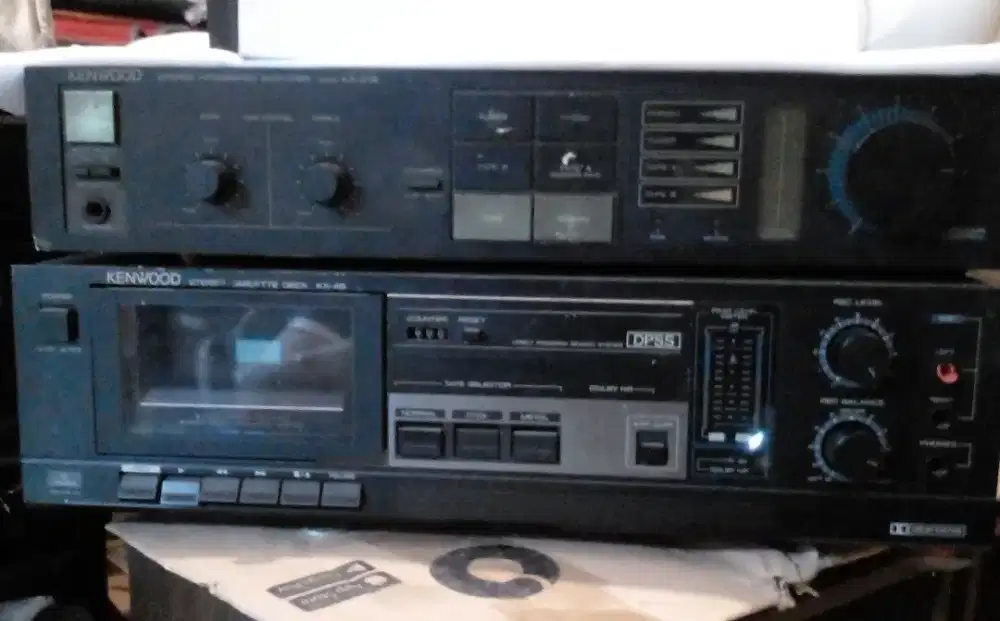 Amply kenwood KA31 B  dan tape deck kx 45 kondisi hidup aja