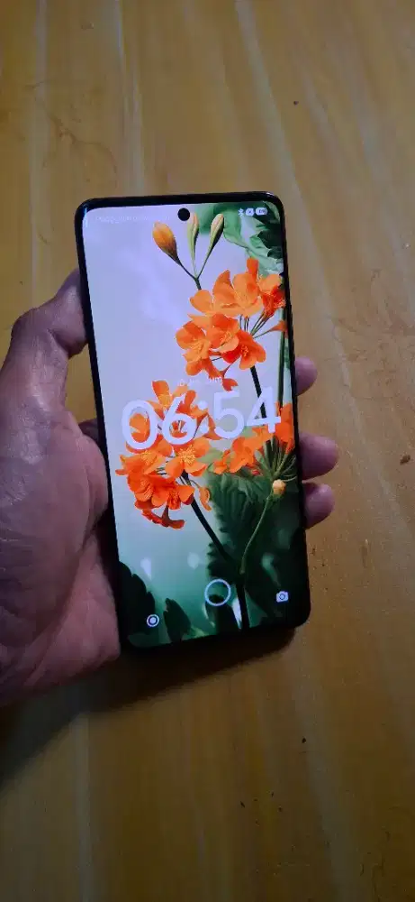 Redmi not 14 pro 5g ram 8/256g layar lengkung mulus
