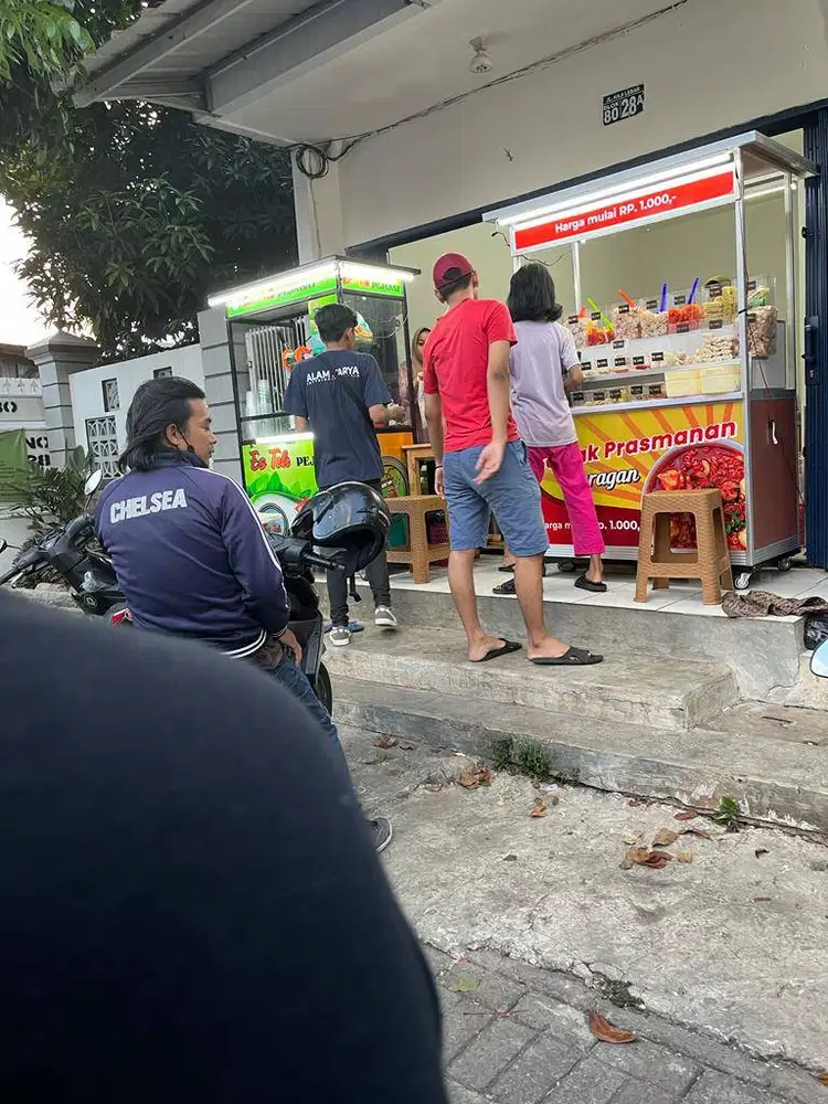 [Lowongan Kerja] DiButuhkan Karyawati untuk Es Teh/ Cireng Kuah Creamy