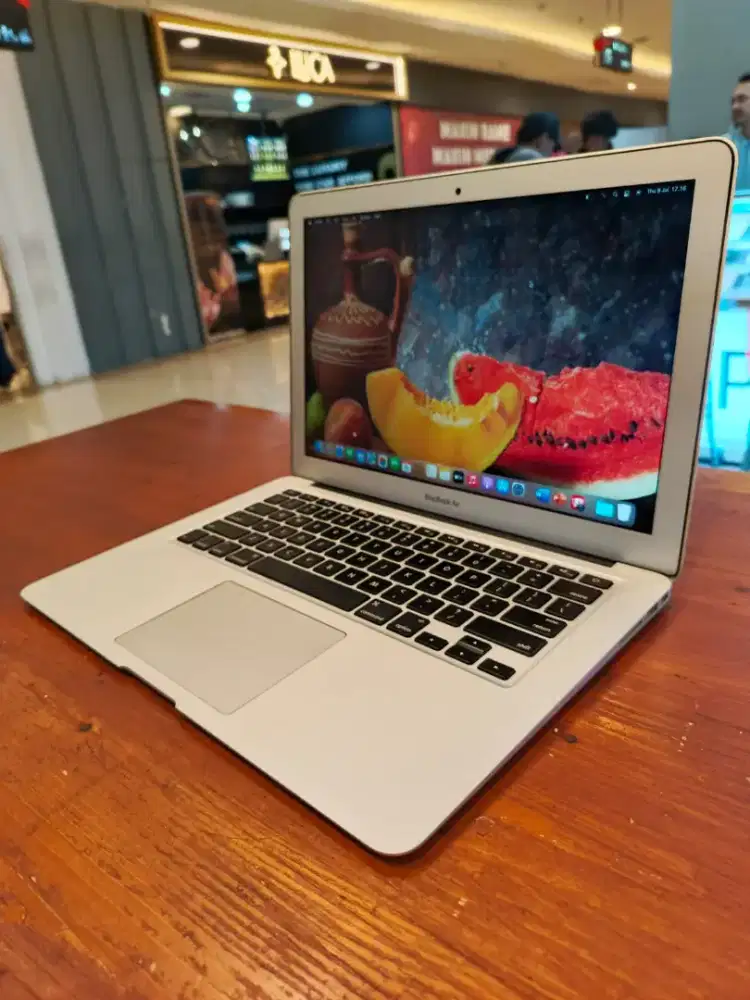 Macbook Air 13 inch 2017