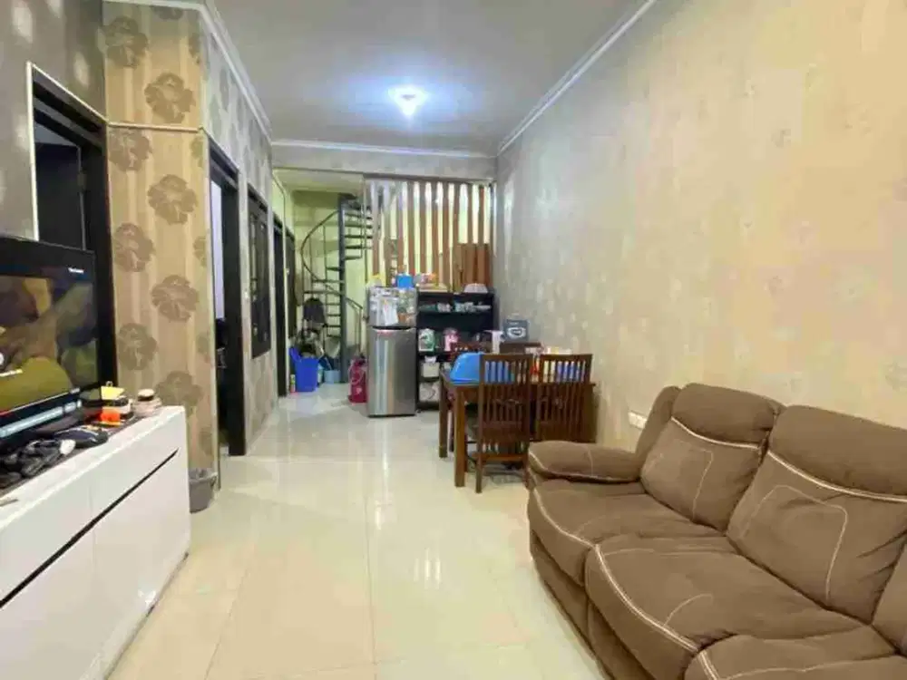Dijual Rumah di singgasana pradana