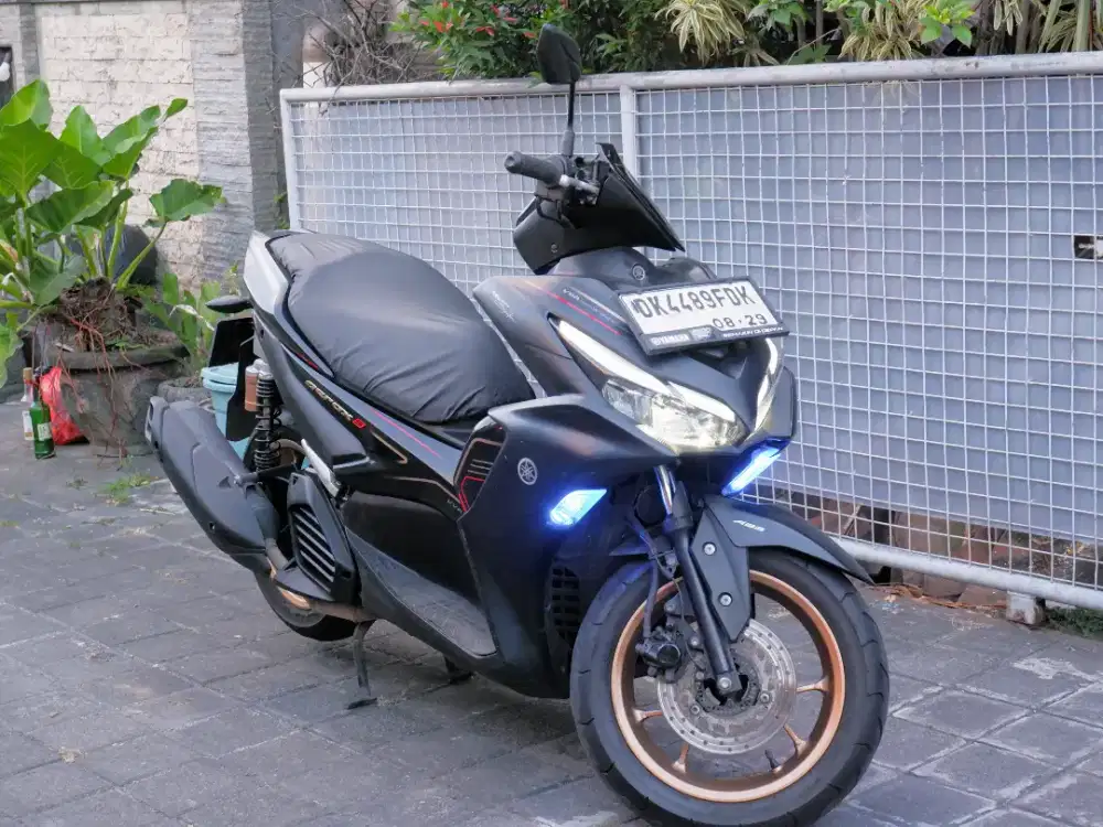 Yamaha Aerox S 155 th 2024, rem ABS, Keyless, Low KM 11rb Asli Bali