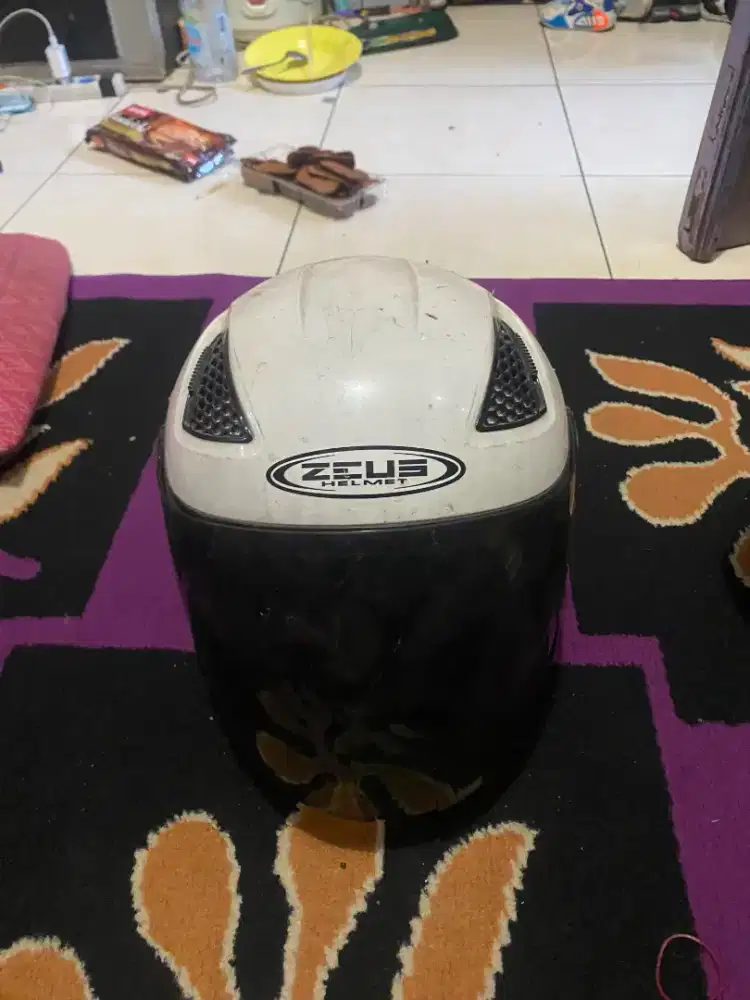 Jual helm zeus apa adanya