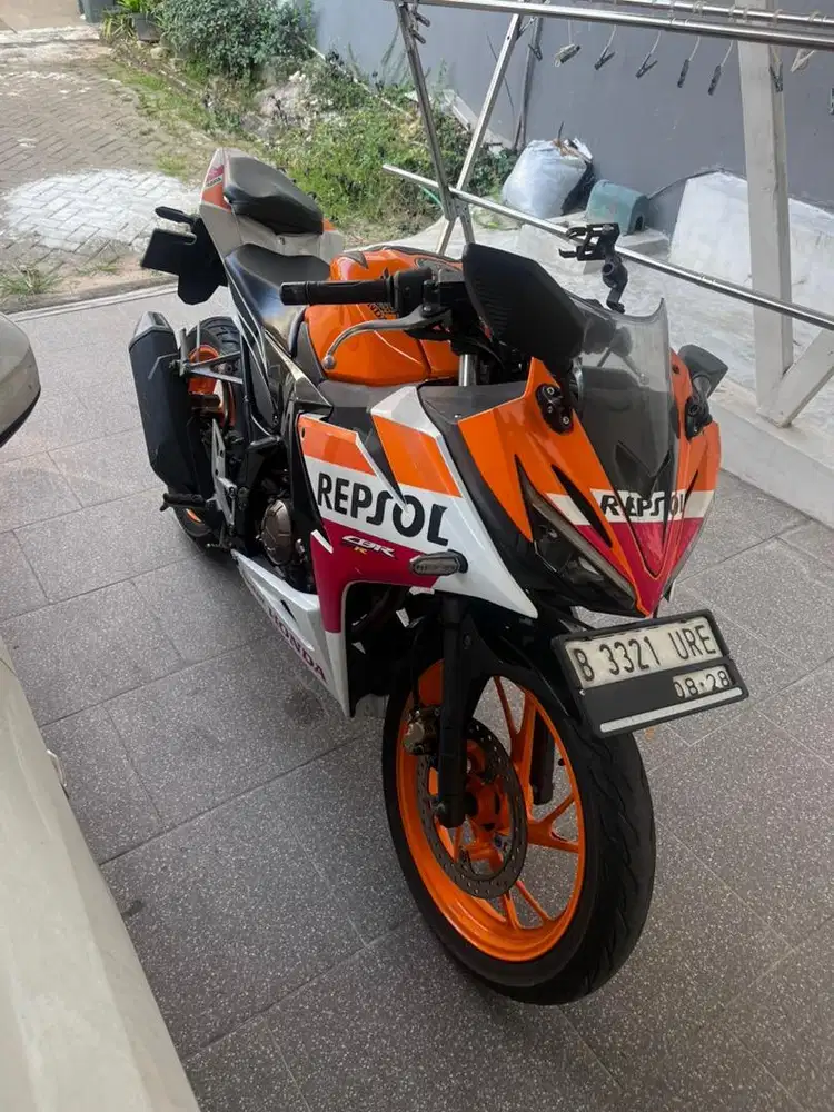 Honda CBR CB150R Repsol 2018 50 rb km