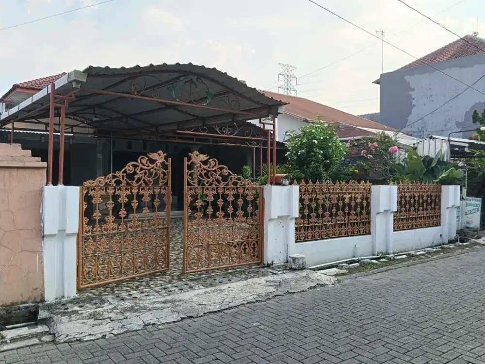 Dijual rumah dekat pusat bisnis Semarang Timur