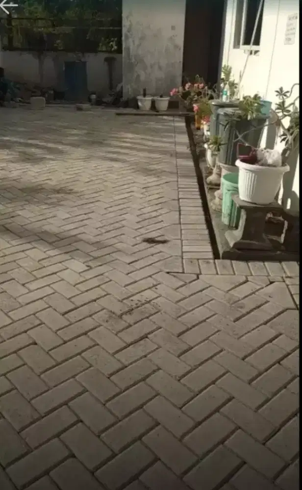 Pasang paving khusus ahlinya siap bantu kerjakan