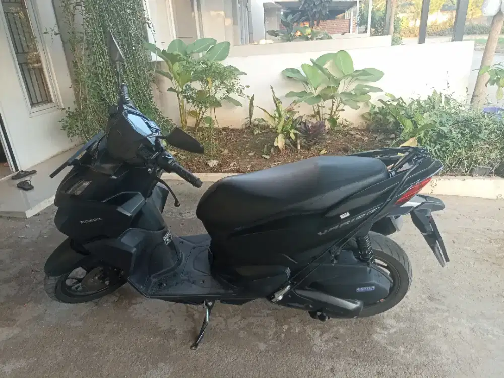 Vario 160 abs tipe tertinggi