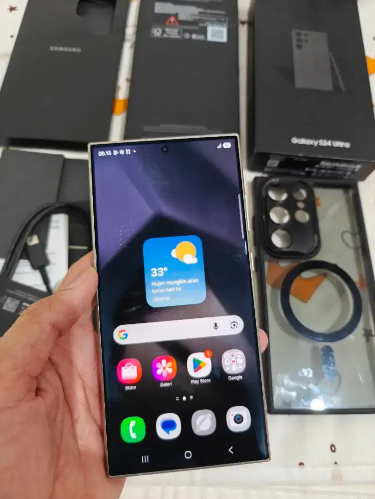 Samsung Galaxy S24 ULTRA 12/256 Resmi Sein Mulus Fullset