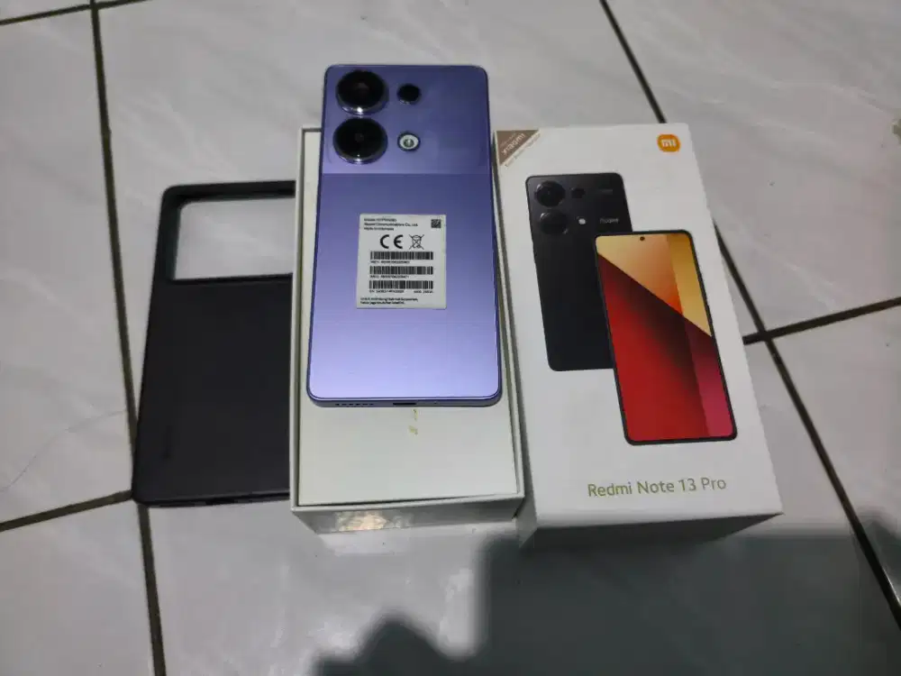 Redmi note 13 pro 4G ram 8/256 gb second HP sama dus aja