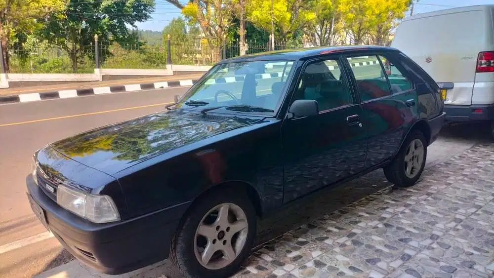 Mazda MR 1990 Bensin