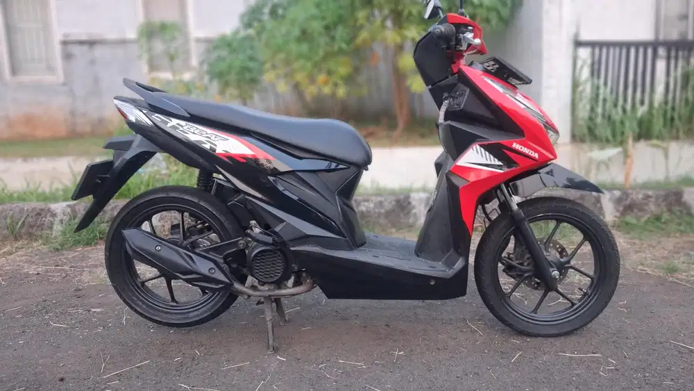 (A) Honda Beat Cbs Fi 2023 KM LOW 14RB