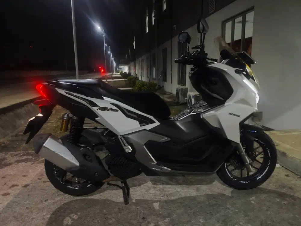 JUAL HONDA ADV CBS 2023