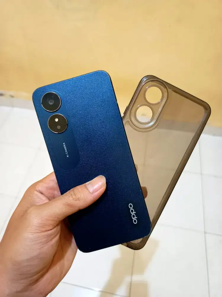 Oppo A17 4+4/64 | hp cas | Harga net