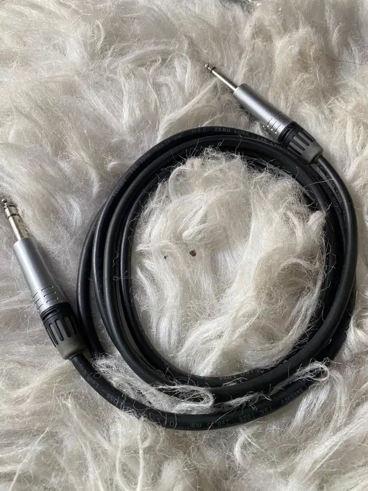 Kabel Jack gitar