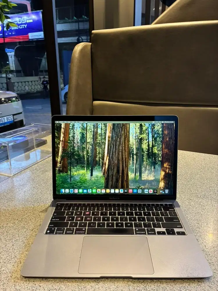 Macbook 13inch M1