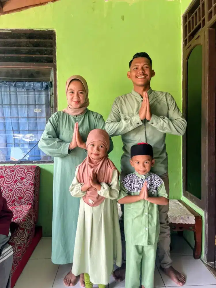 Saya sedang mencari pekerjaan driver Sim A