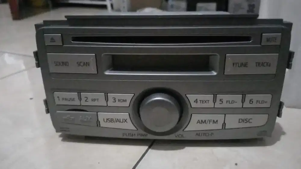 Head unit audio tape mobil agya