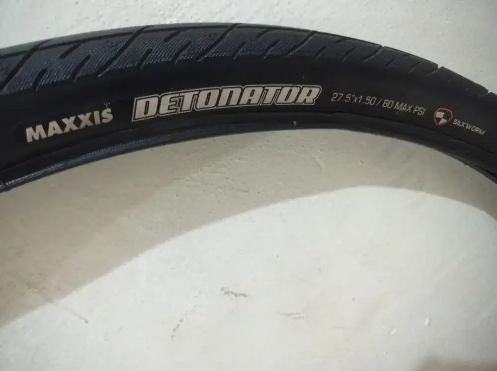 Ban Maxxis detonator 27,5 × 1,50