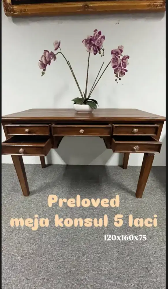 Meja kayu 5 laci