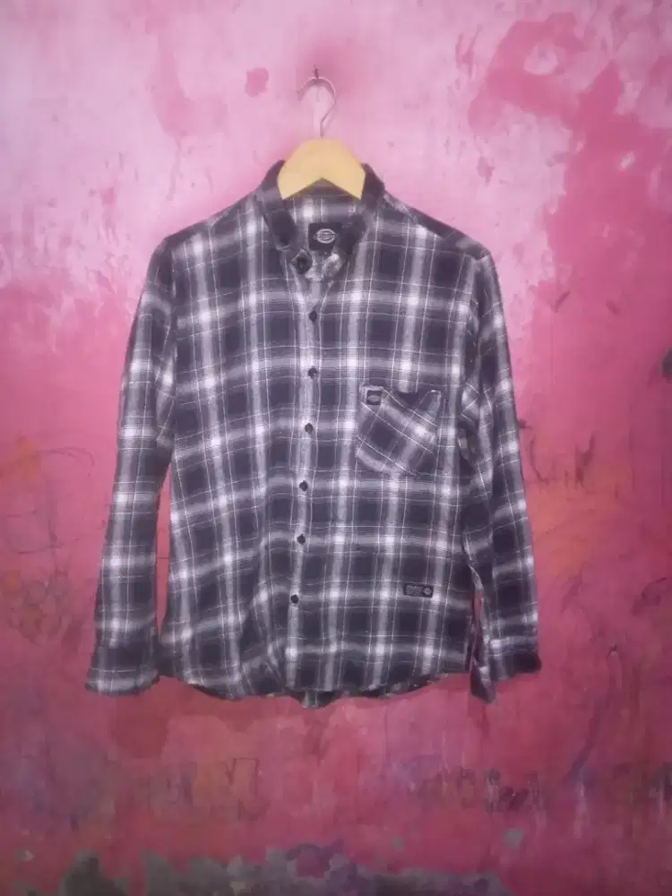 Bismillah, dijual kemeja flannel Dickies original