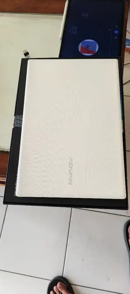 Jual laptop Advan soulmate x Amd rodeon